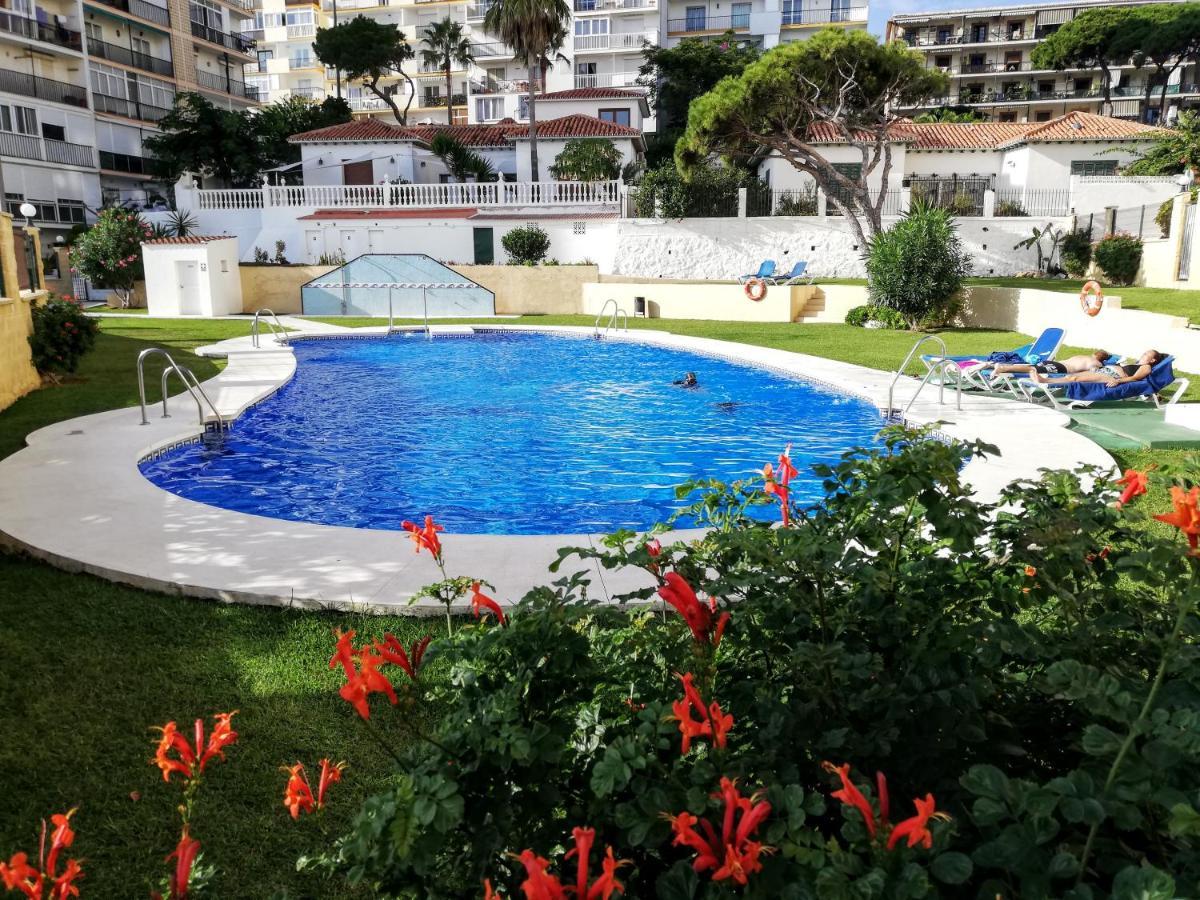 Apartamento Mar Azul, Primera Linea De Playa Sitio de Calahonda Екстер'єр фото