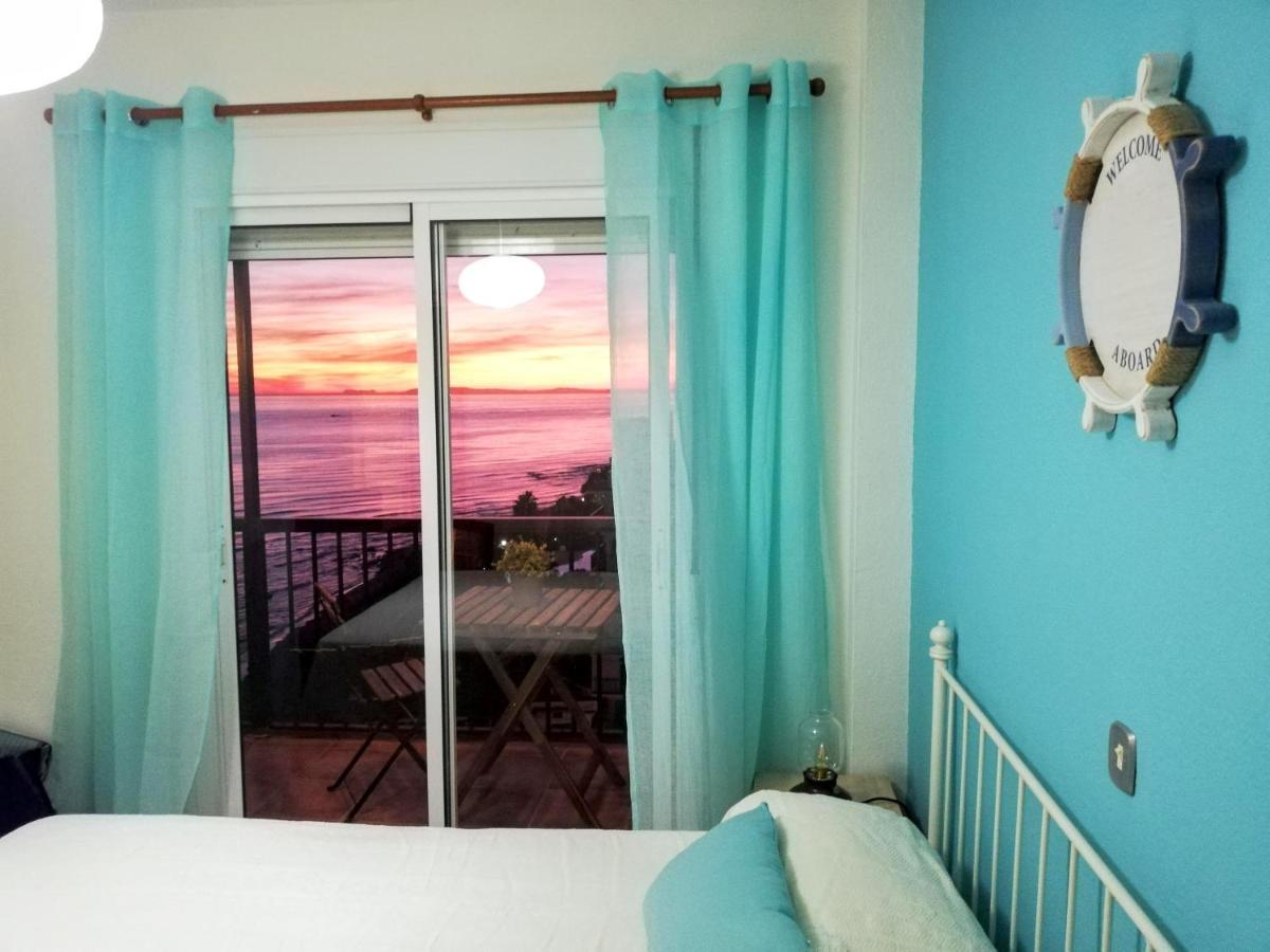 Apartamento Mar Azul, Primera Linea De Playa Sitio de Calahonda Екстер'єр фото