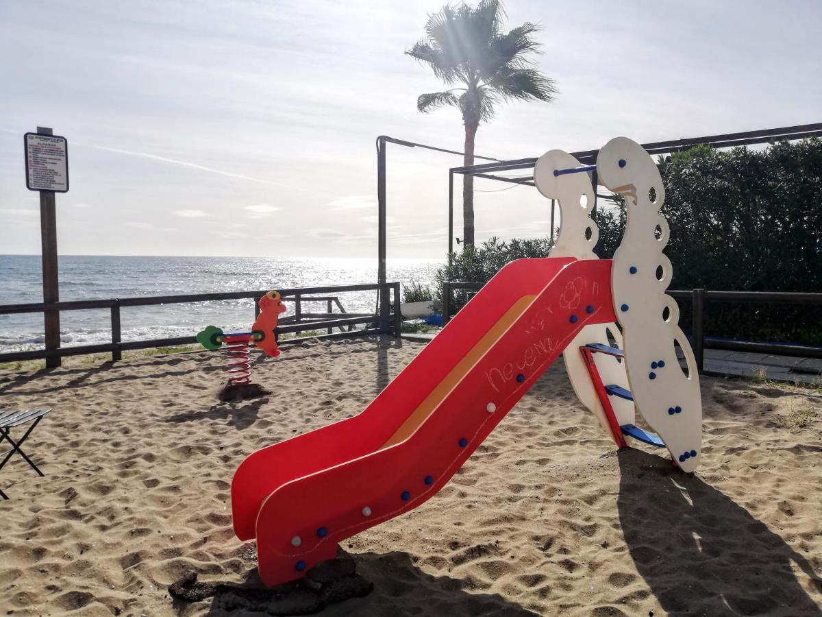 Apartamento Mar Azul, Primera Linea De Playa Sitio de Calahonda Екстер'єр фото
